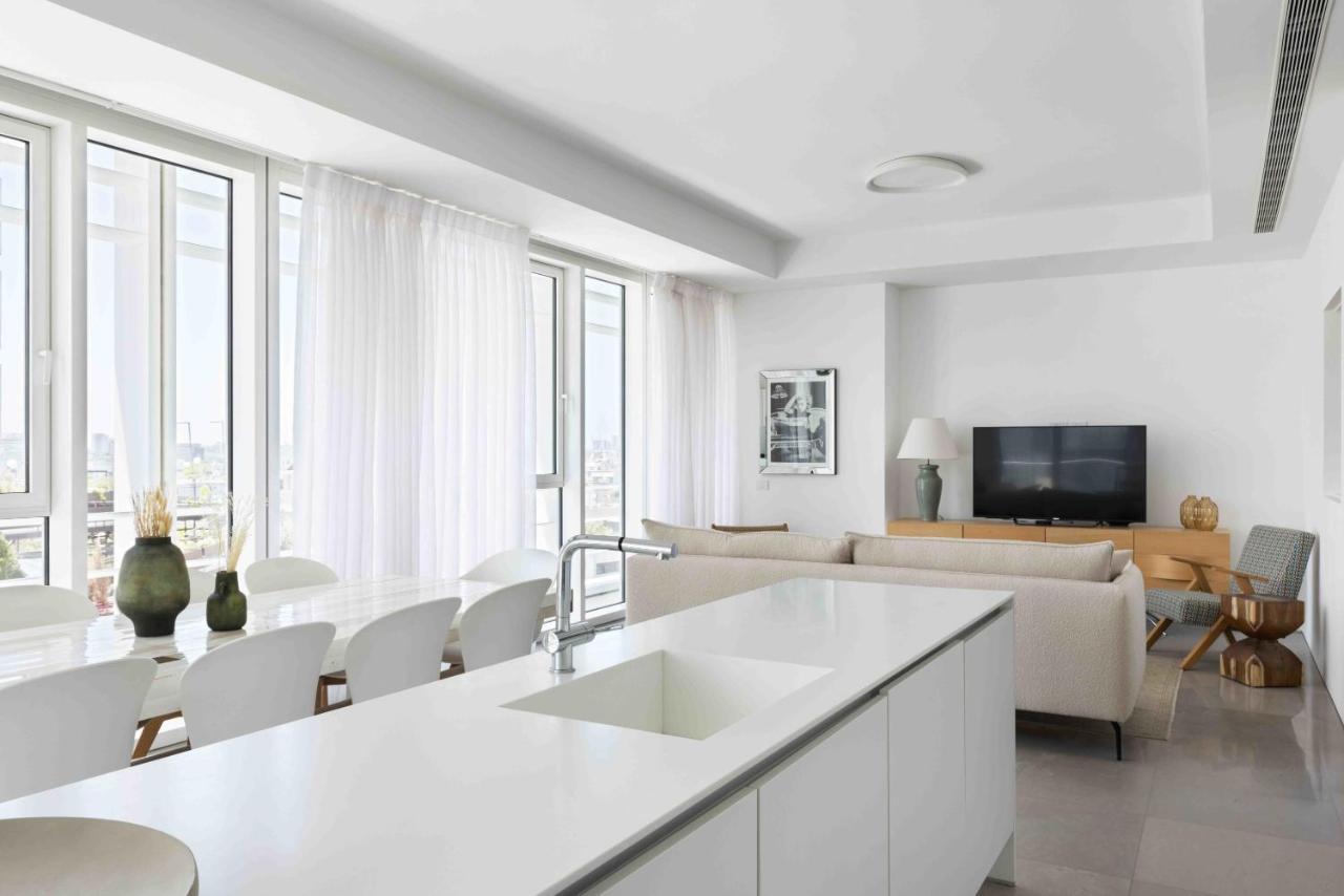 Exclusive Meier On Rothschild By Five Apartment Tel Aviv