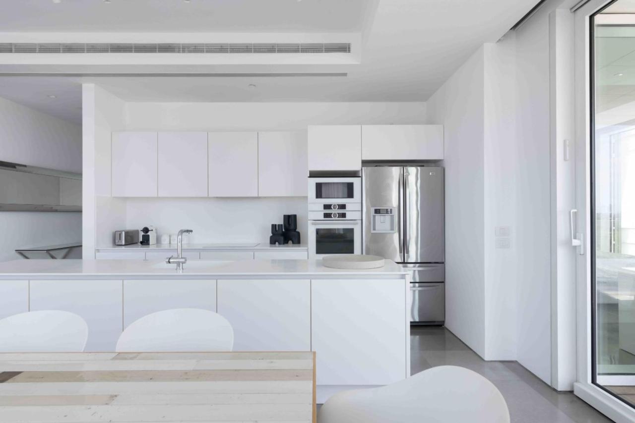 Apartment Exclusive Meier On Rothschild By Five Tel Aviv